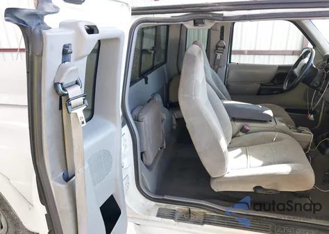 2000 Ford Ranger Xl/Xlt from USA, damaged, VIN 1FTYR14V1YPB22258